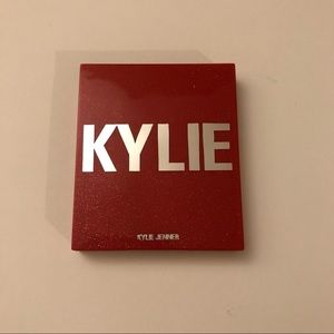 Kylie Cosmetics Holiday 2019 Blush/Highlight Duo